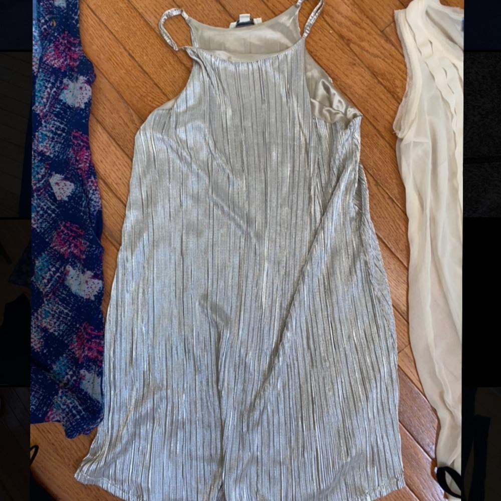 Shimmery elegant short dress